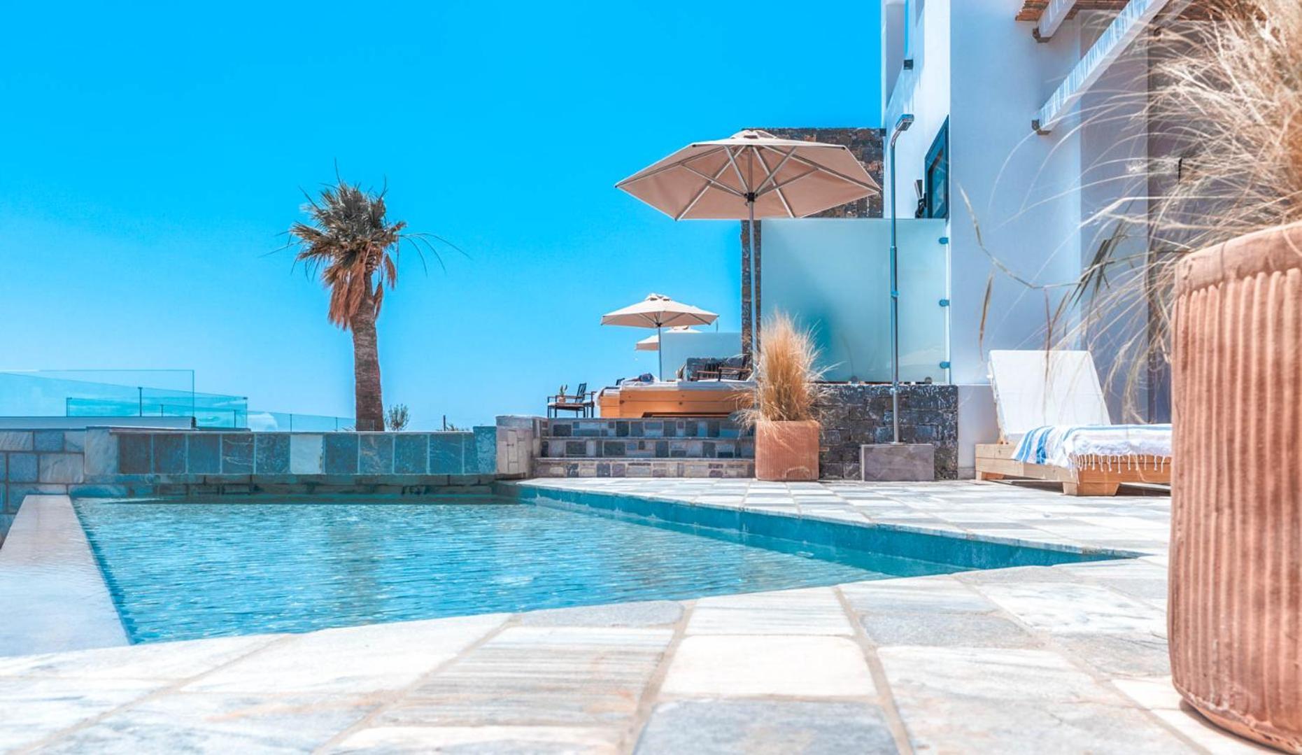 Plakakia Luxury Apartments Makrýgialos Exteriér fotografie