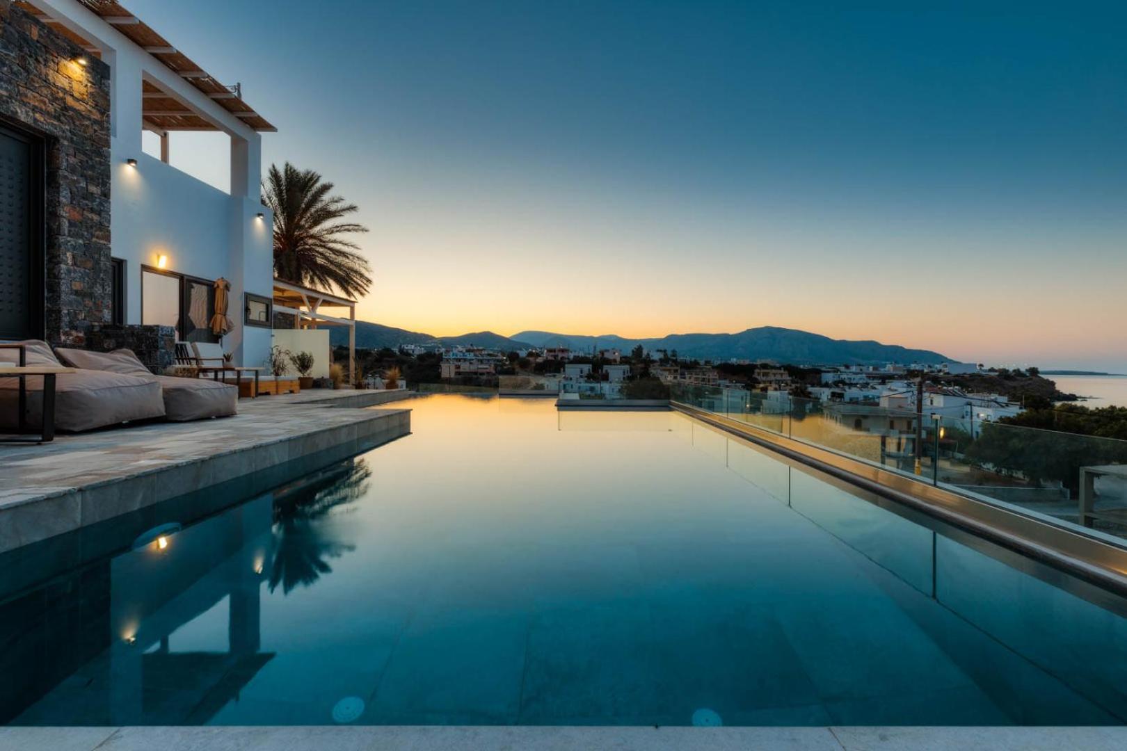 Plakakia Luxury Apartments Makrýgialos Exteriér fotografie
