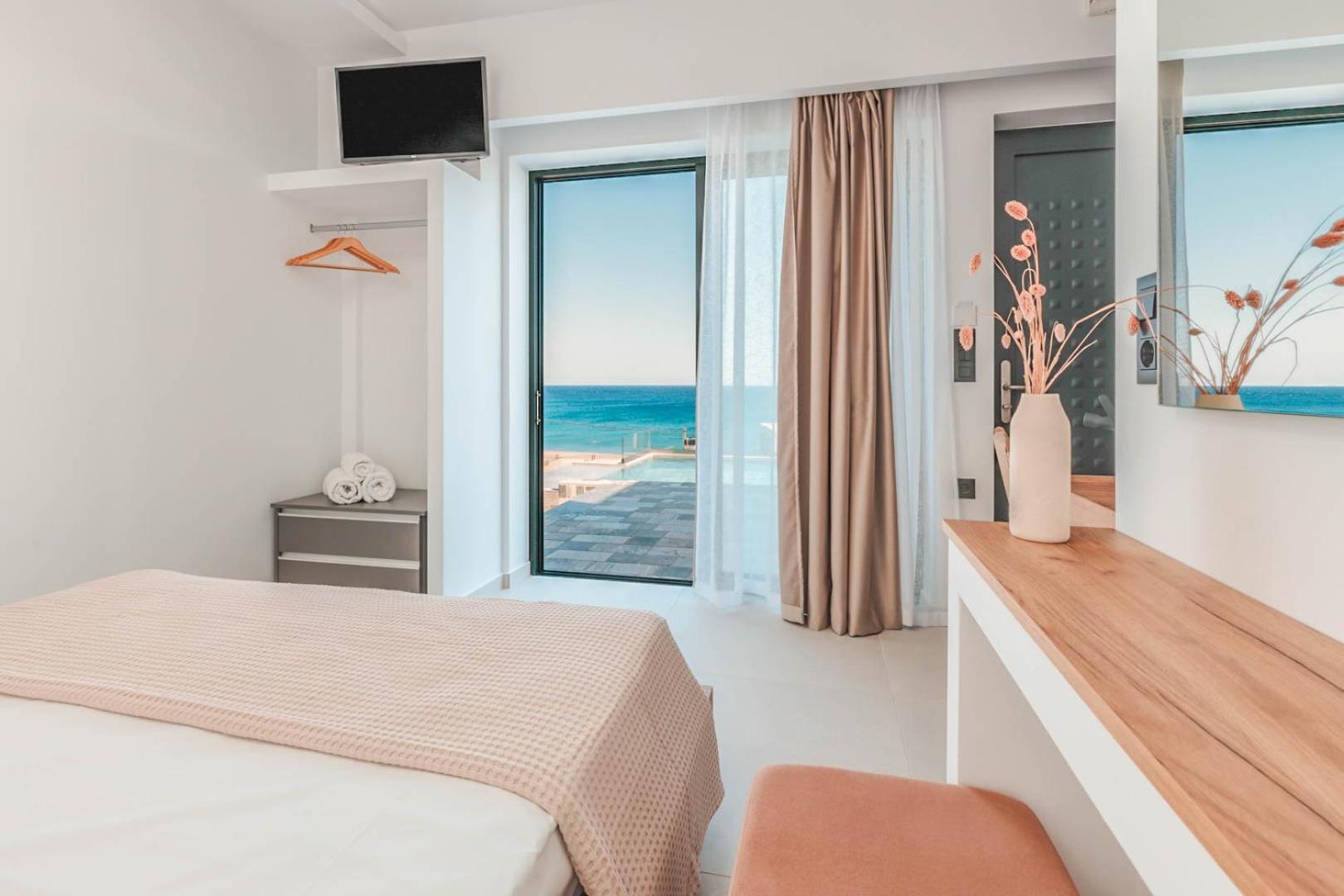 Plakakia Luxury Apartments Makrýgialos Exteriér fotografie